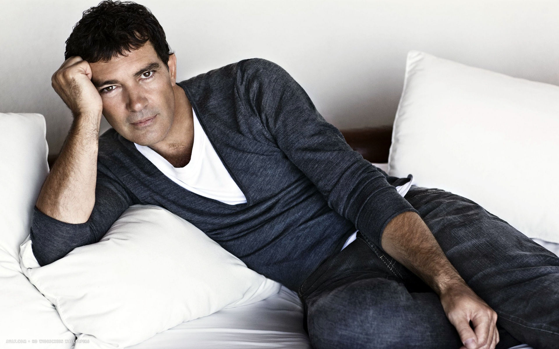 antonio banderas actor hd widescreen wallpaper